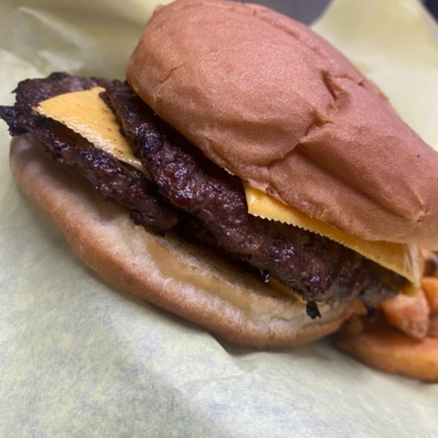 Double Cheese Burger.